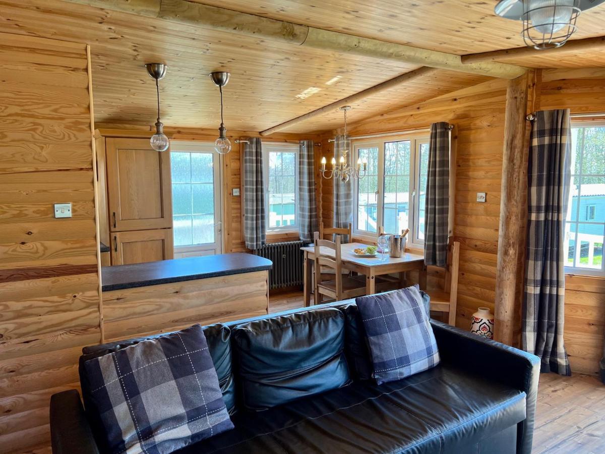 Eagle Lodge Newton on the Moor Екстериор снимка